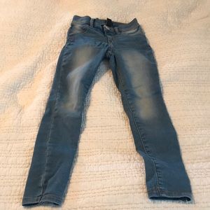 Kids skinny jeans